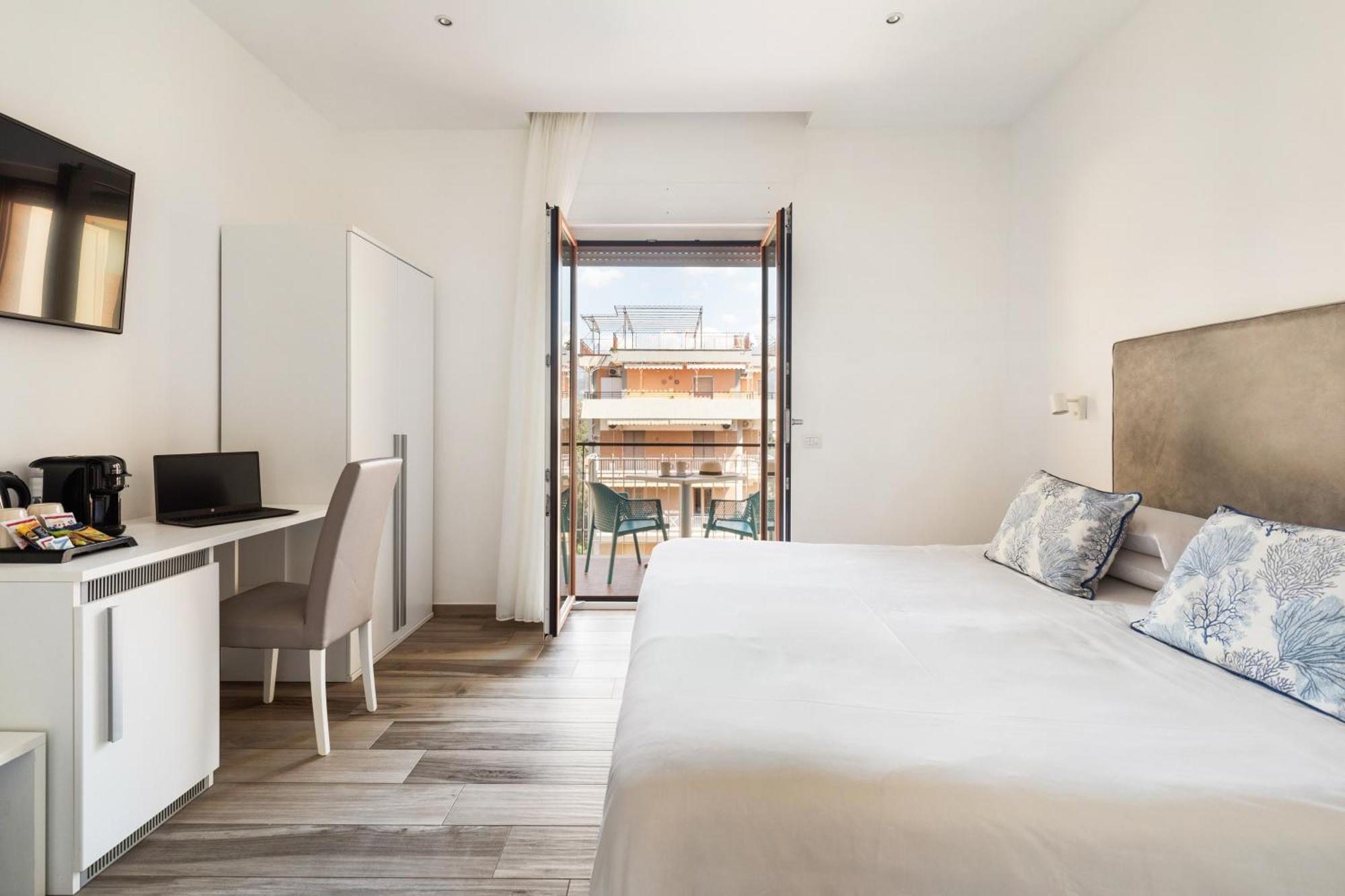 Yourhome - Maison Degli Aranci * Sorrento